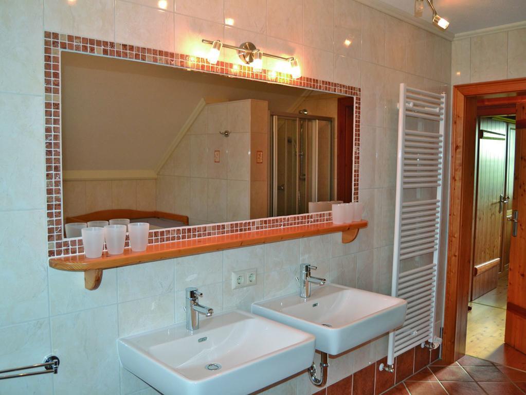 Ferienhaus Bichlhuette بروغيرن الغرفة الصورة